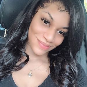 Meet your Posher, Levana